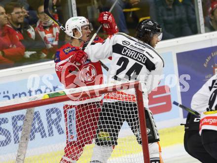 EBEL. Eishockey Bundesliga. KAC gegen 	Dornbirn Bulldogs. Marco Richter, (KAC), Michael Caruso (Dornbirn). Klagenfurt, am 20.10.2017.
Foto: Kuess

---
pressefotos, pressefotografie, kuess, qs, qspictures, sport, bild, bilder, bilddatenbank