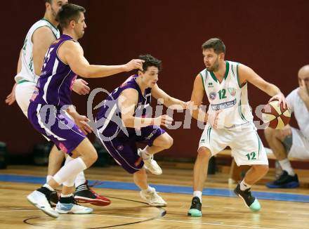Basketball 2. Bundesliga. Grunddurchgang. 5. Runde. KOS Celovec gegen D.C. Timberwolves. Christian Erschen, (KOS Celovec), Laurence Mueller, Vincent Polakovic (Timberwolves). Klagenfurt, am 21.10.2017.
Foto: Kuess
---
pressefotos, pressefotografie, kuess, qs, qspictures, sport, bild, bilder, bilddatenbank
