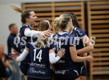Volleyball Bundesliga. Frauen. SG Kelag Klagenfurt gegen VC Tirol. Jubel (Klagenfurt). Klagenfurt, am 21.10.2017.
Foto: Kuess
---
pressefotos, pressefotografie, kuess, qs, qspictures, sport, bild, bilder, bilddatenbank