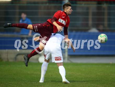 Fussball Kaerntner Liga. SAK gegen ATSV Wolfsberg. Darjan Aleksic, (SAK), Adnan Fajic (Wolfsberg). Klagenfurt, am 20.10.2017.
Foto: Kuess
---
pressefotos, pressefotografie, kuess, qs, qspictures, sport, bild, bilder, bilddatenbank