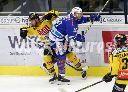 EBEL. Eishockey Bundesliga. EC VSV gegen Vienna Capitals. Ryan Glenn, (VSV), Jamie Fraser (Vienna Capitals). Villach, am 22.10.2017.
Foto: Kuess 


---
pressefotos, pressefotografie, kuess, qs, qspictures, sport, bild, bilder, bilddatenbank