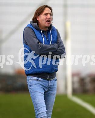 Fussball Kaerntner Liga. SAK gegen ATSV Wolfsberg. Trainer Richard Huber (Wolfsberg). Klagenfurt, am 20.10.2017.
Foto: Kuess
---
pressefotos, pressefotografie, kuess, qs, qspictures, sport, bild, bilder, bilddatenbank