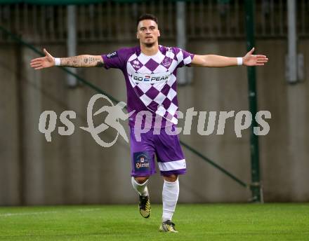 Fussball Regionalliga. SK Austria Klagenfurt gegen FC Jerich International Gleisdorf. Torjubel Tadej Zagar Knez (Klagenfurt). Klagenfurt, am 20.10.2017.
Foto: Kuess
---
pressefotos, pressefotografie, kuess, qs, qspictures, sport, bild, bilder, bilddatenbank