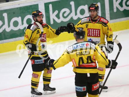 EBEL. Eishockey Bundesliga. EC VSV gegen Vienna Capitals. Torjubel Jerry Pollastrone, Riley Holzapfel, Jamie Fraser (Vienna Capitals). Villach, am 22.10.2017.
Foto: Kuess 


---
pressefotos, pressefotografie, kuess, qs, qspictures, sport, bild, bilder, bilddatenbank
