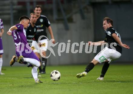Fussball Regionalliga. SK Austria Klagenfurt gegen FC Jerich International Gleisdorf. Tadej Zagar Knez, (Klagenfurt), Markus Gsellmann (Gleisdorf). Klagenfurt, am 20.10.2017.
Foto: Kuess
---
pressefotos, pressefotografie, kuess, qs, qspictures, sport, bild, bilder, bilddatenbank
