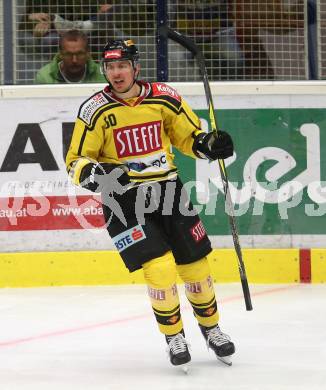 EBEL. Eishockey Bundesliga. EC VSV gegen Vienna Capitals. Torjubel Mario Fischer (Vienna Capitals). Villach, am 22.10.2017.
Foto: Kuess 


---
pressefotos, pressefotografie, kuess, qs, qspictures, sport, bild, bilder, bilddatenbank