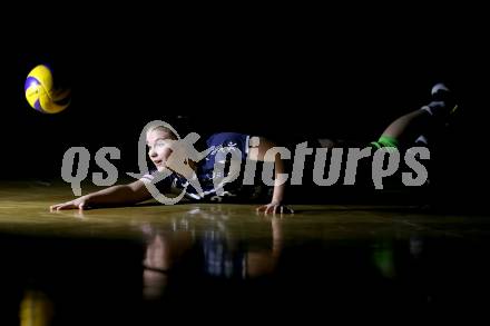 Volleyball. SG Kelag Wildcats Klagenfurt. Mannschaftsfototermin.   Isabella Urschitz. Klagenfurt, 20.10.2017.
Foto: Kuess
---
pressefotos, pressefotografie, kuess, qs, qspictures, sport, bild, bilder, bilddatenbank