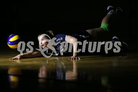 Volleyball. SG Kelag Wildcats Klagenfurt. Mannschaftsfototermin.   Isabella Urschitz. Klagenfurt, 20.10.2017.
Foto: Kuess
---
pressefotos, pressefotografie, kuess, qs, qspictures, sport, bild, bilder, bilddatenbank