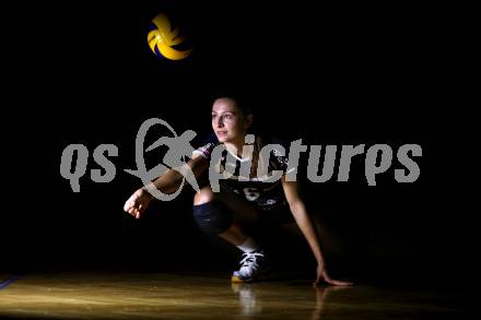 Volleyball. SG Kelag Wildcats Klagenfurt. Mannschaftsfototermin.  Goldberger Carina. Klagenfurt, 20.10.2017.
Foto: Kuess
---
pressefotos, pressefotografie, kuess, qs, qspictures, sport, bild, bilder, bilddatenbank