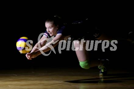 Volleyball. SG Kelag Wildcats Klagenfurt. Mannschaftsfototermin.   Isabella Urschitz. Klagenfurt, 20.10.2017.
Foto: Kuess
---
pressefotos, pressefotografie, kuess, qs, qspictures, sport, bild, bilder, bilddatenbank