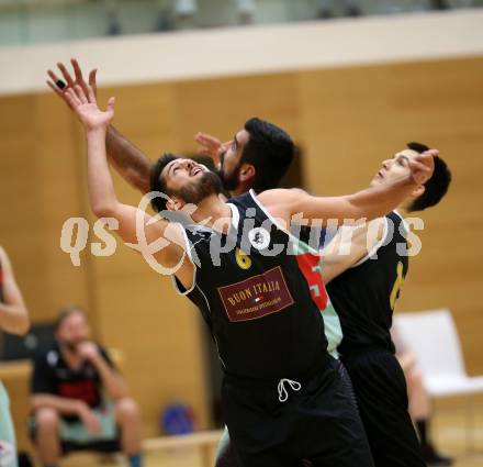 Basketball 2. Bundesliga. Grunddurchgang. 5. Runde. Villach Raiders gegen Woerthersee Piraten. Mensud Julevic (Villach), Daniel Gspandl, Tobias Schrittwieser (Woerthersee Piraten). Villach, am 22.9.2017.
Foto: Kuess

---
pressefotos, pressefotografie, kuess, qs, qspictures, sport, bild, bilder, bilddatenbank