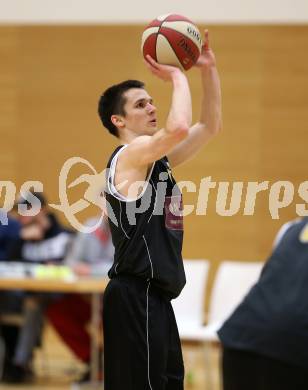 Basketball 2. Bundesliga. Grunddurchgang. 5. Runde. Villach Raiders gegen Woerthersee Piraten. Tobias Schrittwieser (Woerthersee Piraten). Villach, am 22.9.2017.
Foto: Kuess

---
pressefotos, pressefotografie, kuess, qs, qspictures, sport, bild, bilder, bilddatenbank