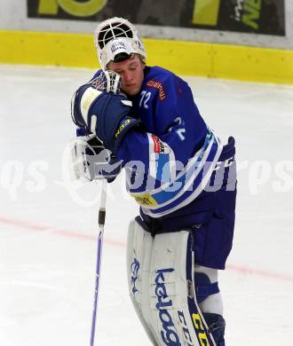 EBEL. Eishockey Bundesliga. EC VSV gegen HC TWK Innsbruck. Lukas Herzog (VSV). Villach, am 26.10.2017.
Foto: Kuess 


---
pressefotos, pressefotografie, kuess, qs, qspictures, sport, bild, bilder, bilddatenbank