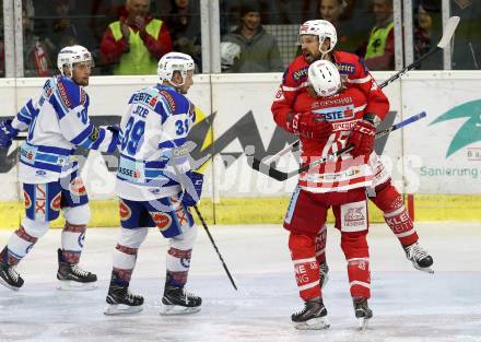 EBEL. Eishockey Bundesliga. KAC gegen 	VSV. Torjubel Thomas Koch, Johannes Bischofberger (KAC). Klagenfurt, am 29.10.2017.
Foto: Kuess

---
pressefotos, pressefotografie, kuess, qs, qspictures, sport, bild, bilder, bilddatenbank