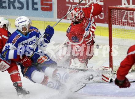 EBEL. Eishockey Bundesliga. KAC gegen 	VSV. Tomas Duba, (KAC), Robert Flick (VSV). Klagenfurt, am 29.10.2017.
Foto: Kuess

---
pressefotos, pressefotografie, kuess, qs, qspictures, sport, bild, bilder, bilddatenbank