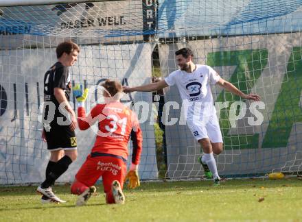 Fussball. Kaerntner Liga. SAK gegen Gmuend. Torjubel Stephan Buergler (SAK). Klagenfurt, 28.10.2017.
Foto: Kuess
---
pressefotos, pressefotografie, kuess, qs, qspictures, sport, bild, bilder, bilddatenbank