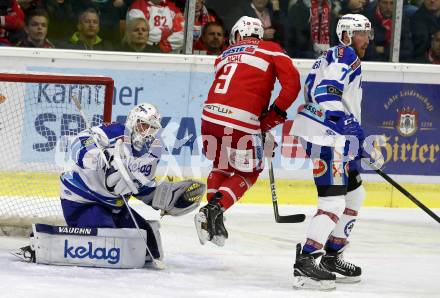 EBEL. Eishockey Bundesliga. KAC gegen 	VSV. Matthew Neal, (KAC), David Kickert, Dave Shields (VSV). Klagenfurt, am 29.10.2017.
Foto: Kuess

---
pressefotos, pressefotografie, kuess, qs, qspictures, sport, bild, bilder, bilddatenbank