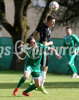 Fussball 1. KLasse C. Donau gegen Oberes Metnitztal. Dominik Merva,  (Donau), Maximilian Dietmar Wurzer (Metnitztal). Klagenfurt, am 29.10.2017.
Foto: Kuess
---
pressefotos, pressefotografie, kuess, qs, qspictures, sport, bild, bilder, bilddatenbank