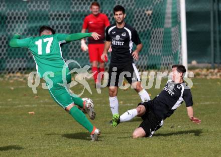 Fussball 1. KLasse C. Donau gegen Oberes Metnitztal.  Nikola Andrijevic, (Donau), Karl Schweighofer (Metnitztal). Klagenfurt, am 29.10.2017.
Foto: Kuess
---
pressefotos, pressefotografie, kuess, qs, qspictures, sport, bild, bilder, bilddatenbank