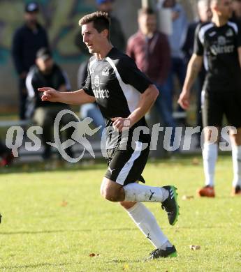 Fussball 1. KLasse C. Donau gegen Oberes Metnitztal. Karl Schweighofer (Metnitztal). Klagenfurt, am 29.10.2017.
Foto: Kuess
---
pressefotos, pressefotografie, kuess, qs, qspictures, sport, bild, bilder, bilddatenbank