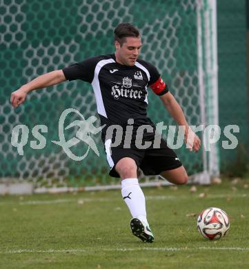 Fussball 1. KLasse C. Donau gegen Oberes Metnitztal.  Patrick Wernig  (Metnitztal). Klagenfurt, am 29.10.2017.
Foto: Kuess
---
pressefotos, pressefotografie, kuess, qs, qspictures, sport, bild, bilder, bilddatenbank