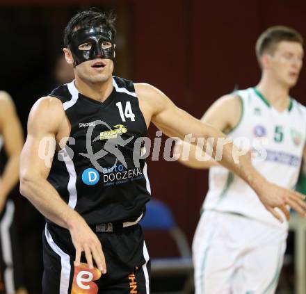 Basketball 2. Bundesliga. Grunddurchgang. 7. Runde. KOS Celovec gegen Jennersdorf Blackbirds. Christoph Astl (Jennersdorf Blackbirds). Klagenfurt, am 4.11.2017.
Foto: Kuess
---
pressefotos, pressefotografie, kuess, qs, qspictures, sport, bild, bilder, bilddatenbank