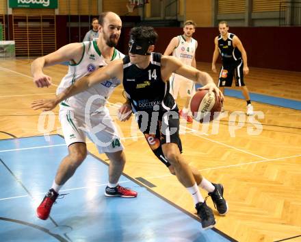 Basketball 2. Bundesliga. Grunddurchgang. 7. Runde. KOS Celovec gegen Jennersdorf Blackbirds.  Jakob Strazar (KOS), Christoph Astl  (Jennersdorf Blackbirds). Klagenfurt, am 4.11.2017.
Foto: Kuess
---
pressefotos, pressefotografie, kuess, qs, qspictures, sport, bild, bilder, bilddatenbank
