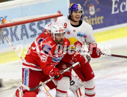EBEL. Eishockey Bundesliga. KAC gegen 	EC Red Bull Salzburg. Martin Schumnig, (KAC), Alexander Rauchenwald (Salzburg). Klagenfurt, am 5.11.2017.
Foto: Kuess

---
pressefotos, pressefotografie, kuess, qs, qspictures, sport, bild, bilder, bilddatenbank