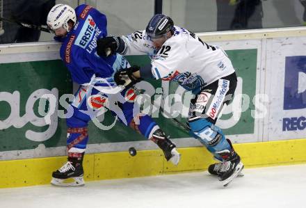 EBEL. Eishockey Bundesliga. EC VSV gegen EHC Liwest Black Wings Linz. Samuel Labrecque, (VSV), Kevin Moderer  (Linz). Villach, am 5.11.2017.
Foto: Kuess 


---
pressefotos, pressefotografie, kuess, qs, qspictures, sport, bild, bilder, bilddatenbank