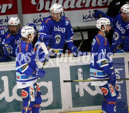 EBEL. Eishockey Bundesliga. EC VSV gegen EHC Liwest Black Wings Linz. Torjubel Valentin Leiler, Miha Verlic, Kyle Beach (VSV). Villach, am 5.11.2017.
Foto: Kuess 


---
pressefotos, pressefotografie, kuess, qs, qspictures, sport, bild, bilder, bilddatenbank