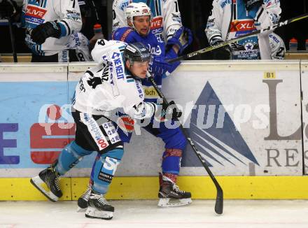 EBEL. Eishockey Bundesliga. EC VSV gegen EHC Liwest Black Wings Linz. Nico Brunner (VSV), David Franz  (Linz). Villach, am 5.11.2017.
Foto: Kuess 


---
pressefotos, pressefotografie, kuess, qs, qspictures, sport, bild, bilder, bilddatenbank