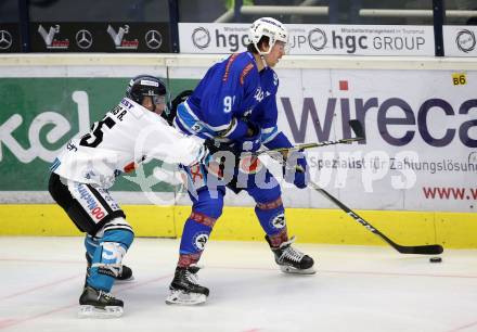 EBEL. Eishockey Bundesliga. EC VSV gegen EHC Liwest Black Wings Linz. Miha Verlic,  (VSV), Robert Lukas (Linz). Villach, am 5.11.2017.
Foto: Kuess 


---
pressefotos, pressefotografie, kuess, qs, qspictures, sport, bild, bilder, bilddatenbank