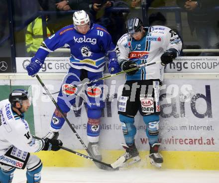 EBEL. Eishockey Bundesliga. EC VSV gegen EHC Liwest Black Wings Linz. Robert Flick, (VSV), Kevin Moderer (Linz). Villach, am 5.11.2017.
Foto: Kuess 


---
pressefotos, pressefotografie, kuess, qs, qspictures, sport, bild, bilder, bilddatenbank