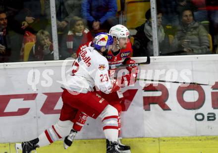 EBEL. Eishockey Bundesliga. KAC gegen 	EC Red Bull Salzburg. Matthew Neal, (KAC), Brant Harris (Salzburg). Klagenfurt, am 5.11.2017.
Foto: Kuess

---
pressefotos, pressefotografie, kuess, qs, qspictures, sport, bild, bilder, bilddatenbank