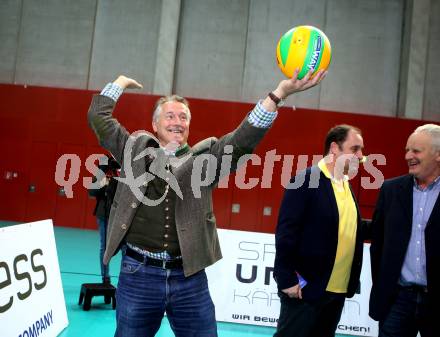Volleyball Champions League. SK Posojilnica Aich/Dob gegen Fenerbahce Sports Club Istanbul (TUR).  Franz Josef Smrtnik. Klagenfurt, am 8.11.2017.
Foto: Kuess
---
pressefotos, pressefotografie, kuess, qs, qspictures, sport, bild, bilder, bilddatenbank