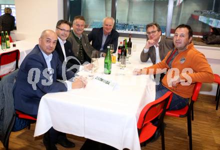 Volleyball Champions League. SK Posojilnica Aich/Dob gegen Fenerbahce Sports Club Istanbul (TUR). Franz Josef Smrtnik, Stefan Domej, Bernhard Reiter (Aich/Dob). Klagenfurt, am 8.11.2017.
Foto: Kuess
---
pressefotos, pressefotografie, kuess, qs, qspictures, sport, bild, bilder, bilddatenbank