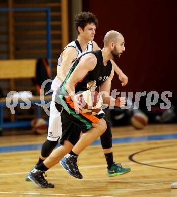 Basketball 2. Bundesliga. Grunddurchgang. 8. Runde. Woerthersee Piraten gegen Basket Flames. Maximilian Sickl  (Woerthersee Piraten), Tobias Stadelmann (Basket Flames). Klagenfurt, am 11.11.2017.
Foto: Kuess
---
pressefotos, pressefotografie, kuess, qs, qspictures, sport, bild, bilder, bilddatenbank