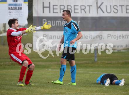 Fussball. 1. Klasse B. Ledenitzen gegen Maria Gail. Alexander Moser (Ledenitzen), Fabian Hannes Raab, Ivan Krnjic (Maria Gail). Ledenitzen, 5.11.2017.
Foto: Kuess
---
pressefotos, pressefotografie, kuess, qs, qspictures, sport, bild, bilder, bilddatenbank