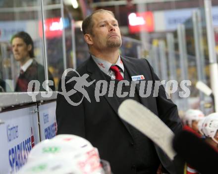 EBEL. Eishockey Bundesliga. KAC gegen 	KHL Medvescak Zagreb. Trainer Steve Walker (Zagreb). Klagenfurt, am 15.11.2017.
Foto: Kuess

---
pressefotos, pressefotografie, kuess, qs, qspictures, sport, bild, bilder, bilddatenbank