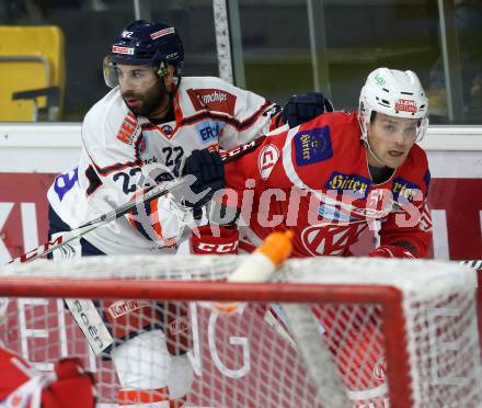 EBEL. Eishockey Bundesliga. KAC gegen 	KHL Medvescak Zagreb. Kevin Kapstad, (KAC), Samson Mahbod (Zagreb). Klagenfurt, am 15.11.2017.
Foto: Kuess

---
pressefotos, pressefotografie, kuess, qs, qspictures, sport, bild, bilder, bilddatenbank