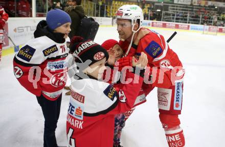 EBEL. Eishockey Bundesliga. KAC gegen 	KHL Medvescak Zagreb. Jamie Lundmark (KAC). Klagenfurt, am 15.11.2017.
Foto: Kuess

---
pressefotos, pressefotografie, kuess, qs, qspictures, sport, bild, bilder, bilddatenbank