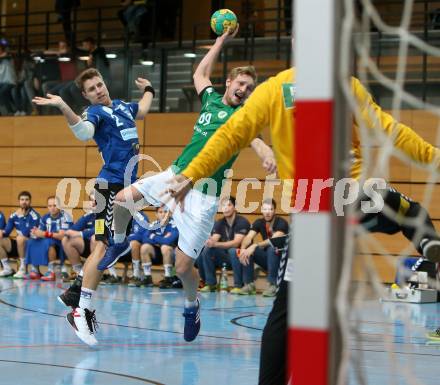 Handball Bundesliga. Schlafraum.at Kaernten gegen Union Sparkasse Korneuburg. Miha Tomsic (schlafraum.at), Patrick Dietrich (Korneuburg). Klagenfurt, am 18.7.2017.
Foto: Kuess
---
pressefotos, pressefotografie, kuess, qs, qspictures, sport, bild, bilder, bilddatenbank