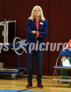 Basketball 2. Bundesliga. Grunddurchgang. 9. Runde. KOS Celovec gegen Raiders Villach. Trainerin Natalia Tcherkacheva  (Raiders Villach). Klagenfurt, am 18.11.2017.
Foto: Kuess
---
pressefotos, pressefotografie, kuess, qs, qspictures, sport, bild, bilder, bilddatenbank