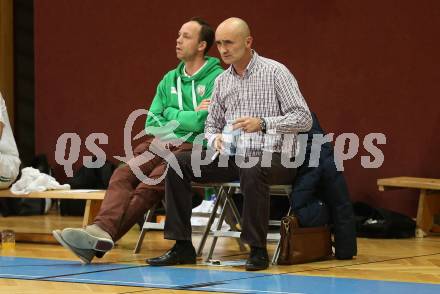 Basketball 2. Bundesliga. Grunddurchgang. 9. Runde. KOS Celovec gegen Raiders Villach. Stefan Hribar, Trainer DRagan Sliskovic (KOS Celovec). Klagenfurt, am 18.11.2017.
Foto: Kuess
---
pressefotos, pressefotografie, kuess, qs, qspictures, sport, bild, bilder, bilddatenbank