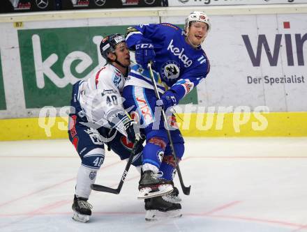 EBEL. Eishockey Bundesliga. EC VSV gegen Fehervar AV 19. Robert Flick, (VSV), Jonathan Harty (Alba Volan). Villach, am 19.11.2017.
Foto: Kuess 


---
pressefotos, pressefotografie, kuess, qs, qspictures, sport, bild, bilder, bilddatenbank