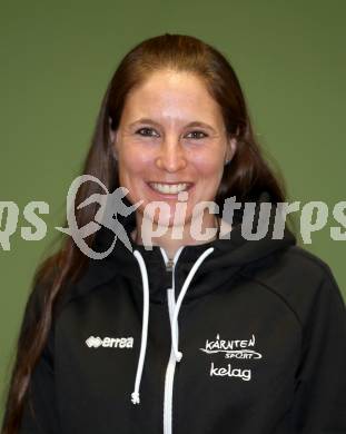 Kaernten Sport. Sportlermeeting. Package Uebergabe. Andrea Skorianz-Jenull (Reiten). Klagenfurt, 20.11.2017.
Foto: Kuess 
---
pressefotos, pressefotografie, kuess, qs, qspictures, sport, bild, bilder, bilddatenbank