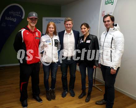 Kaernten Sport. Sportlermeeting. Package Uebergabe. Felix Oschmautz (Kanu), Cornelia Wohlfahrt, Arno Arthofer,  Lisa Perterer (Traithlon), Daniel Sebastian Uschounig. Klagenfurt, 20.11.2017.
Foto: Kuess 
---
pressefotos, pressefotografie, kuess, qs, qspictures, sport, bild, bilder, bilddatenbank