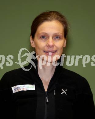 Kaernten Sport. Sportlermeeting. Package Uebergabe. Sandra Pollak (Para - Sport). Klagenfurt, 20.11.2017.
Foto: Kuess 
---
pressefotos, pressefotografie, kuess, qs, qspictures, sport, bild, bilder, bilddatenbank