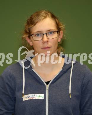 Kaernten Sport. Sportlermeeting. Package Uebergabe. Johanna Kristof (Rudern). Klagenfurt, 20.11.2017.
Foto: Kuess 
---
pressefotos, pressefotografie, kuess, qs, qspictures, sport, bild, bilder, bilddatenbank