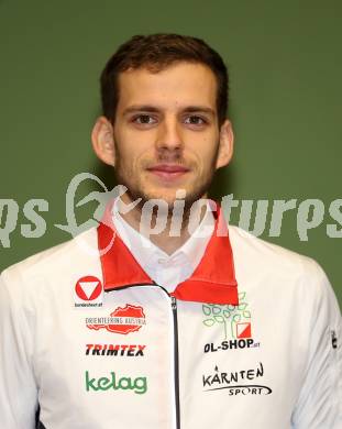 Kaernten Sport. Sportlermeeting. Package Uebergabe. Matthias Reiner (Orientierungslauf). Klagenfurt, 20.11.2017.
Foto: Kuess 
---
pressefotos, pressefotografie, kuess, qs, qspictures, sport, bild, bilder, bilddatenbank